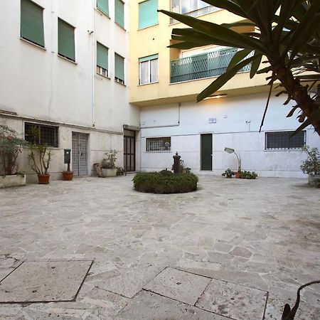 Apartamento Residenza Aletheia - 2Br With Saint Peter'S View Roma Exterior foto