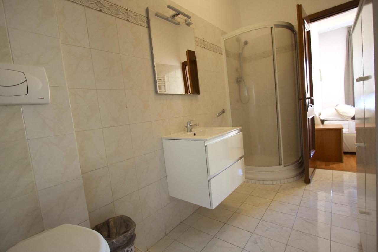 Apartamento Residenza Aletheia - 2Br With Saint Peter'S View Roma Exterior foto